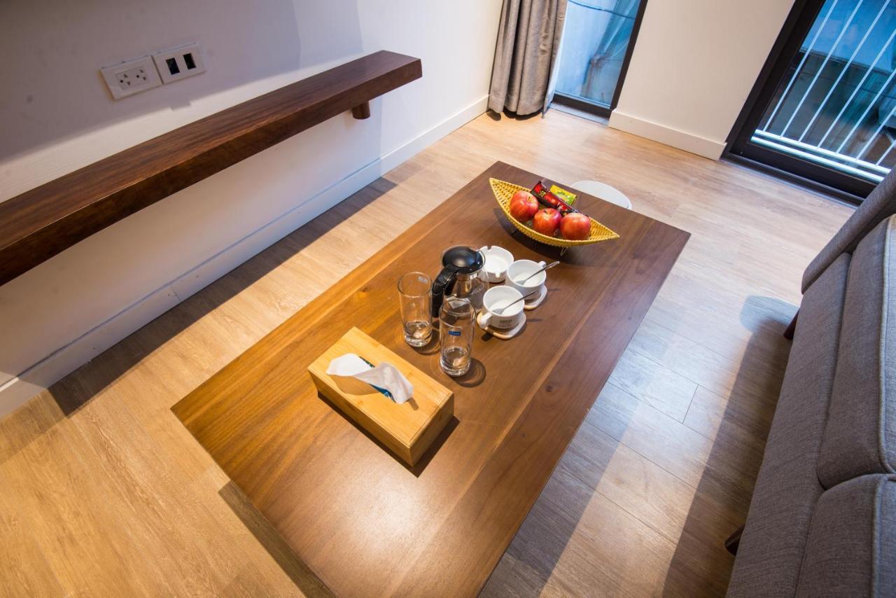 22Housing Hotel & Apartment 81 Linh Lang Hanoi Kültér fotó