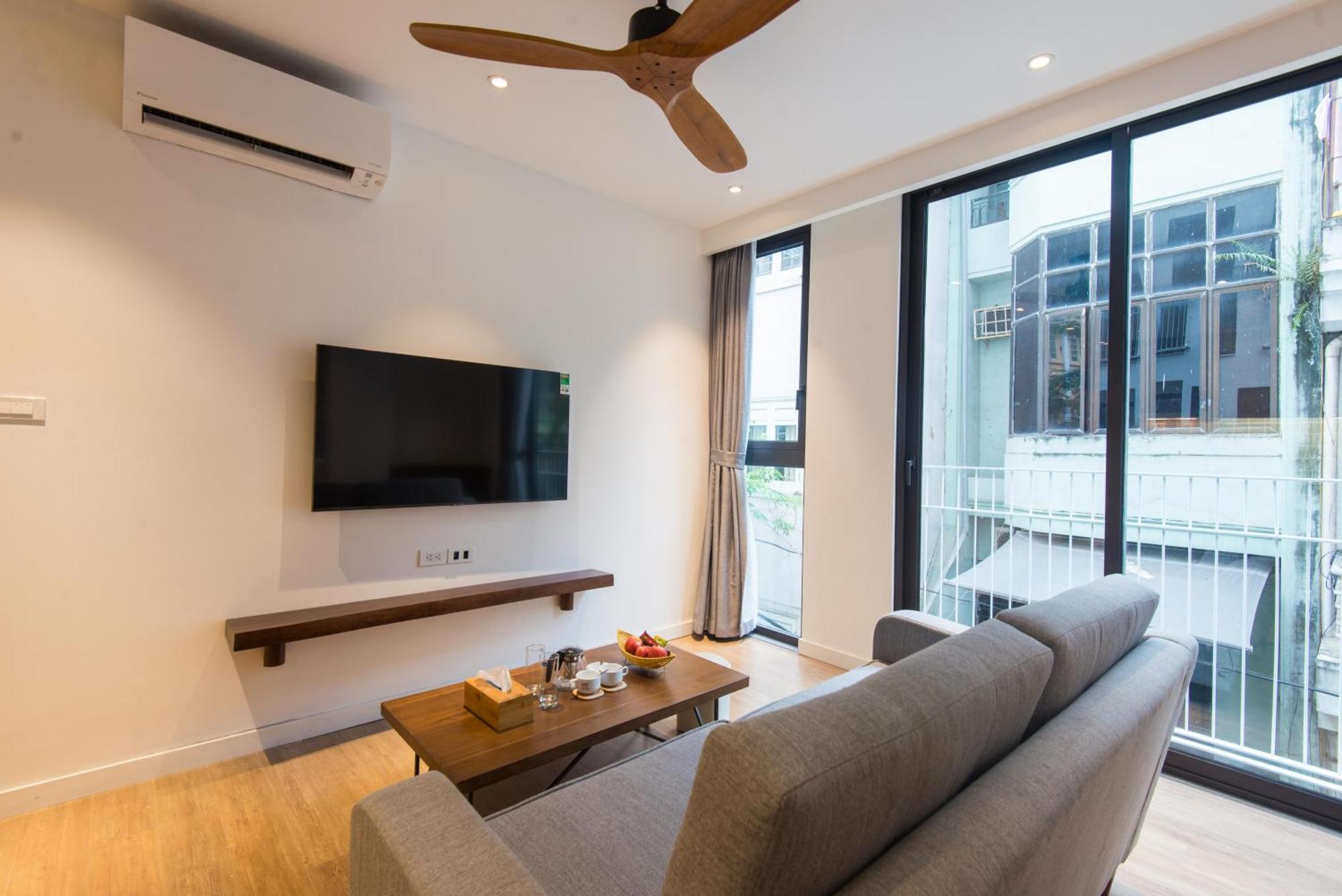 22Housing Hotel & Apartment 81 Linh Lang Hanoi Kültér fotó