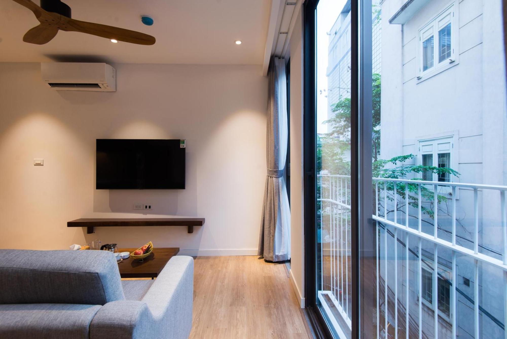 22Housing Hotel & Apartment 81 Linh Lang Hanoi Kültér fotó